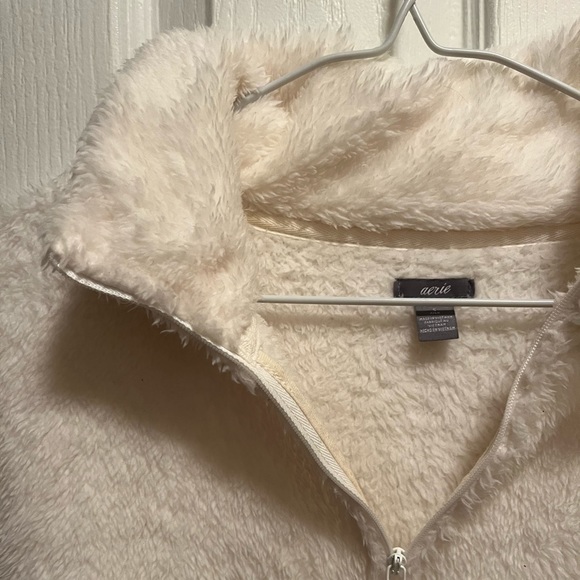 Aerie Sherpa Quarter Zip Sweatshirt - Picture 3 of 5